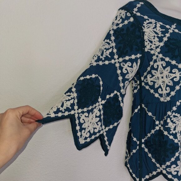 Anthropologie Kindred Babydoll Blouse Sz S Crochet Embroidered Boho Artsy Hippie - Picture 4 of 15